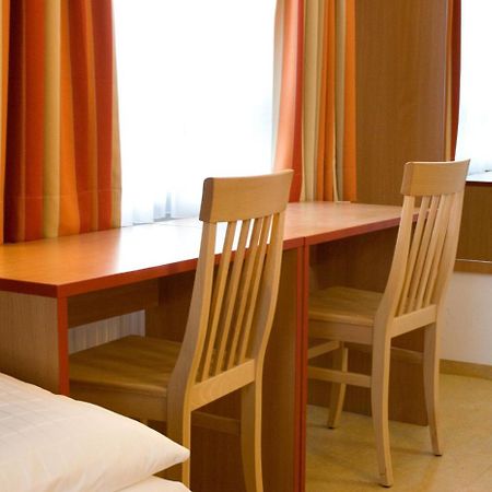 Ausbildungshotel St. Theresia Munich Extérieur photo