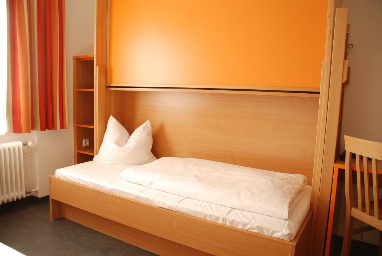 Ausbildungshotel St. Theresia Munich Extérieur photo